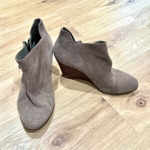 Women's Suede Ankle Boots